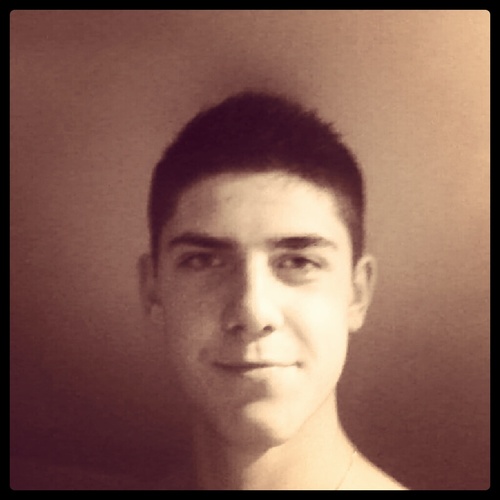 Polish artist, drawer and views catcher. If you want see my pictures, watch me on Instagr.am @niko_xr