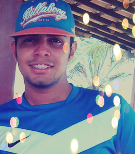 alefzero8centos's profile picture. 