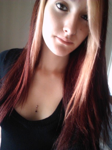 Angela_riot's profile picture. 