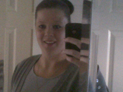 my names leanne i am 19 years old and i love james arthur♥! I followBackIfYouAsk!