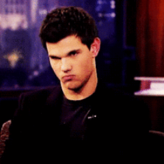 Vivo por #TaylorLautner , sou #Twilighter FOREVER. Since: 23/nov/2012