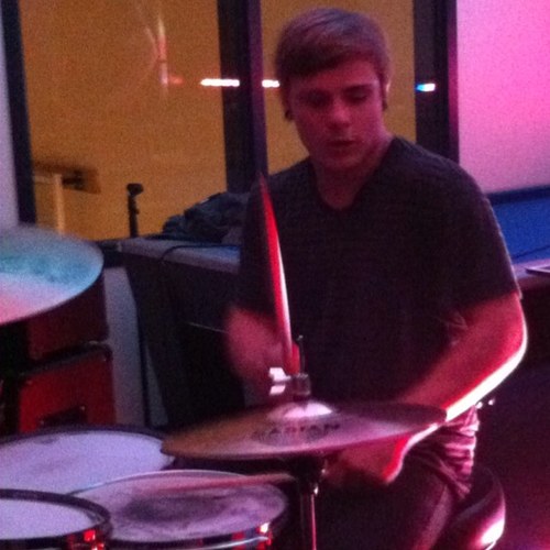 My names kiefer check out my band @figuresak (instagram) or http://t.co/YAuBnrRk54