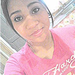 16 anos. Aquela menina dos  olhos Castanhos, Sagitariana e Curitibana kkk
... Apenas  querendo viver a vida da melhor maneira possível  S2 Me segue?