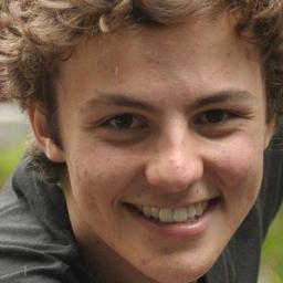 fc miguel roncato fc feito pro meu bebe [ ator ] @_miguelroncato fc feito dia 28/11/2012