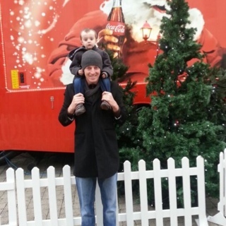 SteveUzzell's profile picture. Will play golf for food.