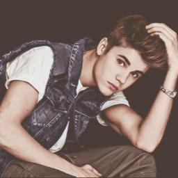 Hello, I'm Sasha, I'm Chilean, and I have 14 years old. I'm a Belieber, Hunter and Mahomie.