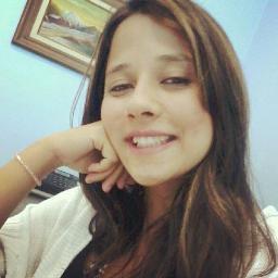 morena raíz menina, mulher verdadeira, morena raíz menina, te ver me faz viver, me faz feliz, a vida inteira ♫♪