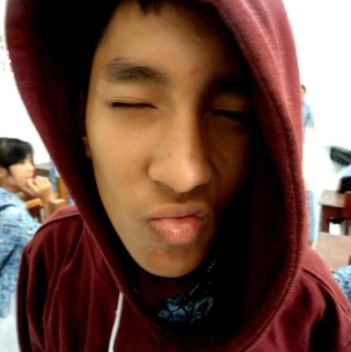 Bagas_Kusumo's profile picture. ▽بِسْــــــــــــــــــــــمِ اللّهِ الرَّحْمَنِ الرَّحِيْم▽
but my future just with @rahel_nadifa AMIN