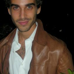 Hi , I’m Lorenzo ,  http://t.co/gFA2Oiv6 owner , I create this website to help people Like me in make their Life better and more healthy ,