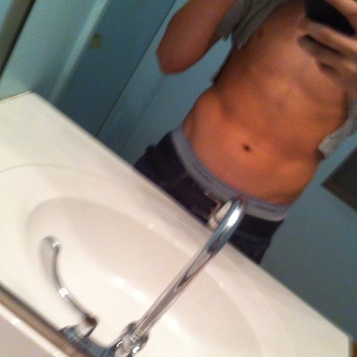 derek_is_da_bos's profile picture. 