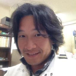 福井で【偏光レンズ】を海外に輸出をしている会社を経営してます。他にも国内ではグランド整備用の軽量アルミ製トンボ【トンボSPシリーズ】をネットショップで販売しています。