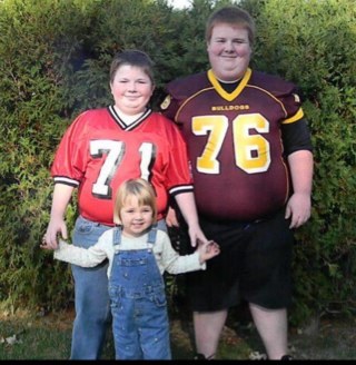 Im 16 and i go to wac. Follow me i follow back # football # left tackle # wac house