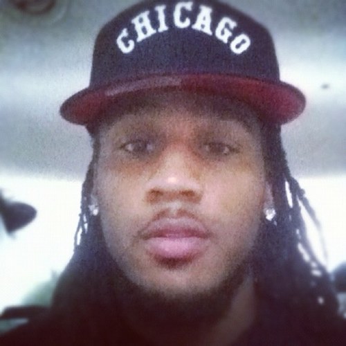 IM 21 DOING WHAT I GOT TO DO TO MAKE IT HAPPEN...