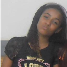 @Chayleão Anota isso : O seu FUTURO vai ser akii .. ao meu lado :)