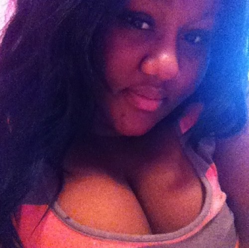 Instgram; @FeelingMyself_