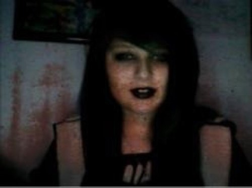 EmoLoveStory Profile Picture