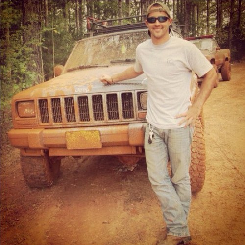 Martensmr's profile picture. #jeep #soccer #mydog