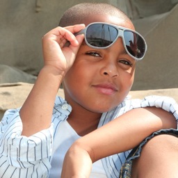 Little Fly Guy is venturing out to create music that will inspire kids to do well in school by getting good grades,staying out of trouble and still have fun.