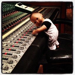 stovebean's profile picture. I'm thinking about it..