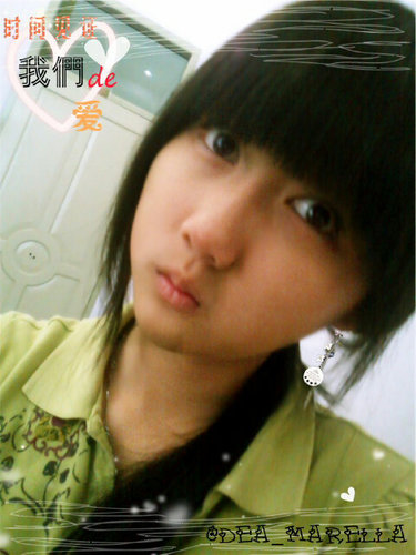 Dea_Marella's profile picture. Hi Guys ☺ My name is Dea Marella | You can call me Dea | I'm just an Ordinary Girl. | ♥ my dad & my mom | ♥Love my best friend | Follback ? Just Mention ☺