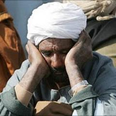 ‏‏‏‏‏لا تستوحشوا طريق الحق لقلة سالكية يناير وبس الدم
 وحده اللي صادق لو انت من بتوع يسقط من خان ولا عندك فوبيا خد الباب في سكتك وانت خارج بموت في عسلية وفكيك