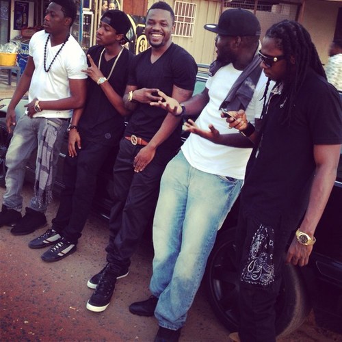 I Rep Forty87ent. Forty87freres R2bees(Refuse2BeBroke) StarBoyWorldwide