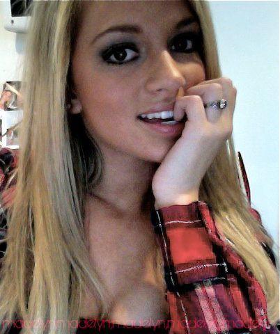 My old pictures here - http://t.co/bqGIYHQGfL (must register to prove you are over 18)