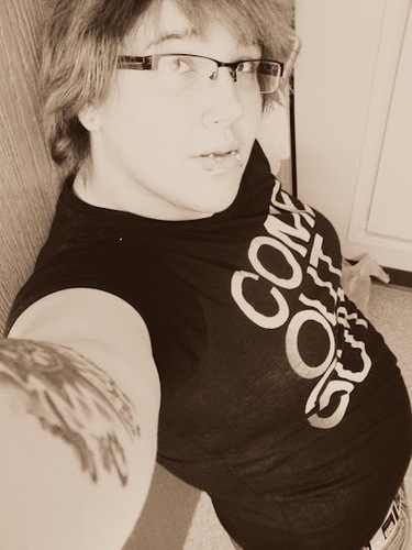 20. Student, Batman Fanatic, Pokemon Master, Lesbian, Married, Button/Key-Masher, PC. Get at me.