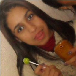 Qυєм รσυ?!

 єυ รσυ ραяα cαdα ρєรรσα αqυilσ qυє єlα αcнα qυє єυ รσυ, мαร σ qυє ραяα мiм iмρσятα é σ qυє єυ єรтσυ α ρяσcυяα dє รєя є iรรσ єυ αiиdα иãσ รσυ.