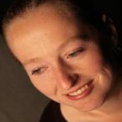 Coördinator vaccindonatie @MinVWS. Daarnaast amateur fotograaf & trotse moeder. Tweets zijn mijn privé mening.