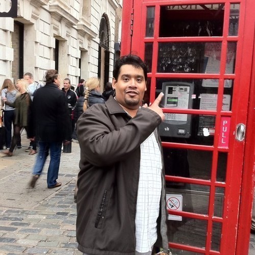 hussainthh's profile picture. 