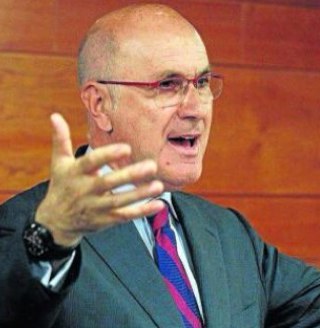 Cansat de la puteria de'n Duran i Lleida, clar exemple de la puta i la Ramoneta, i d'un polític lligat a la poltrona (i al Palace) #DuranDimissió