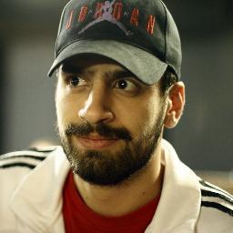 mertdulger's profile picture. Atlar start hakeminin emrine girdi, start verildi ve yarış başladı... 🐎