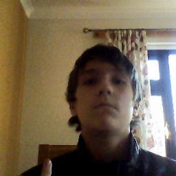 Asking Alexandria, Avenged Sevenfold, all Shall Perish, Alice in Chains, At the Drive in, Cradle of Filth and Bring me the Horizon are some of my fave bands