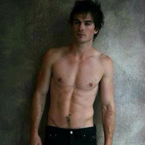 jajah_vampire's profile picture. 爱是美丽的东西。