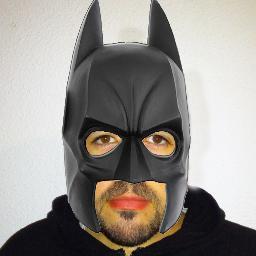 Campero y Friki variado. Amante de los videojuegos y lo audiovisual, DJ frustrado.
