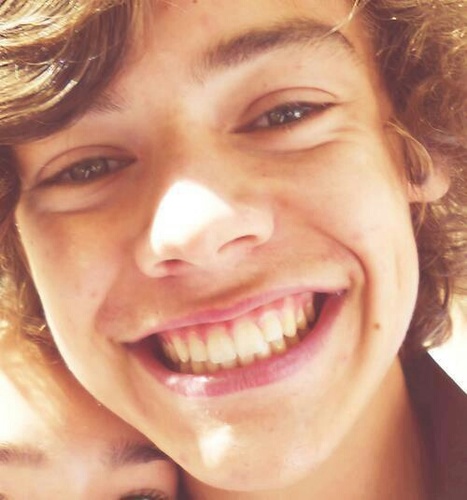 1D_smile_'s profile picture. 