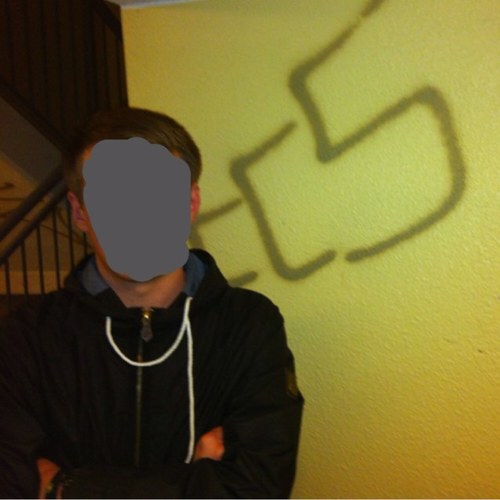 Top Hooligan, Top Shagger, Top Lad. For the thick fucks out there, This is a paradoy account .