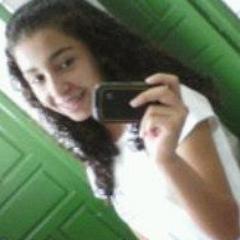 sou catarinense,sou do signo cancer,sou timida mais ao mesmo tempo amoroso é adoroo fazer novas amizades

nicoly emanuelle silva