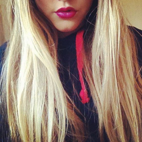 KimLovesCarrots's profile picture. Family is everything!