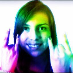 ☮Ideαl seriα que todαs αs pessoαs soubessem αmαr, o tαnto que sαbem fingir☮