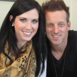 A fan site for the most amazing duo in country music...Thompson Square of course ;) Follow me and I will keep you posted on anything and everything T2 related!