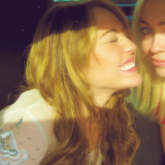I love Miley Cyrus!