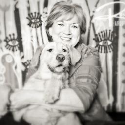 writer, author, and  co-owner of Camp Bow Wow, the best daycare and overnight place for dogs that ever was!
