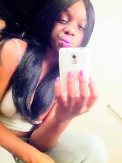follow me & ima follow bck ,you aint gotta lurk !⇨ im just waitn on my MOMENT ! ⇨#collegeGirll⇧,⇨Ohhh Yeahh Imm BrandonsWifeeee♥♥♀