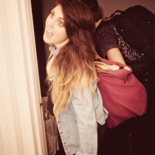 skusterbck's profile picture. I have died every day waiting for you.