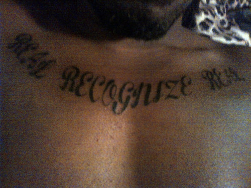 TuckRealAF's profile picture. Fake ass people gonna need a translator.