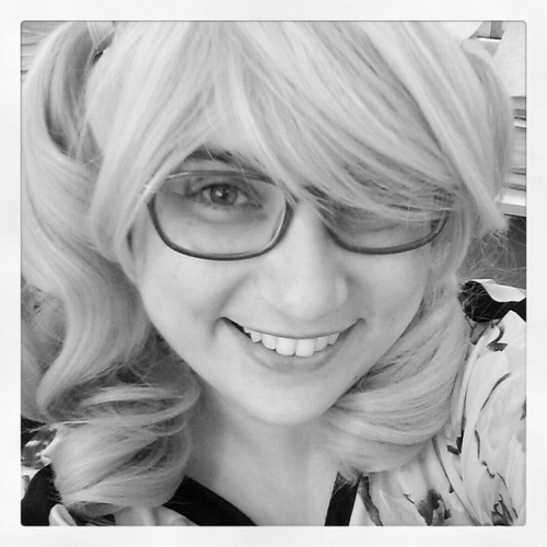Co-founder of @MoonStarEvents. Bff w/ @Gaby_ACs. Likes: reading, traveling & enjoying life. Dislikes: too many.