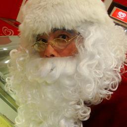 Cuenta oficial de Papá Noel, entrego regalos y felicidad al mundo entero.
Si me sigues de seguro recibirás algo bueno esta Navidad JOJOJOJO