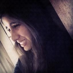 As vezes é preciso se afastar das pessoas que você ama, mais isso não quer dizer que você os ame menos, as vezes, você os ama ainda mais - The Last Song